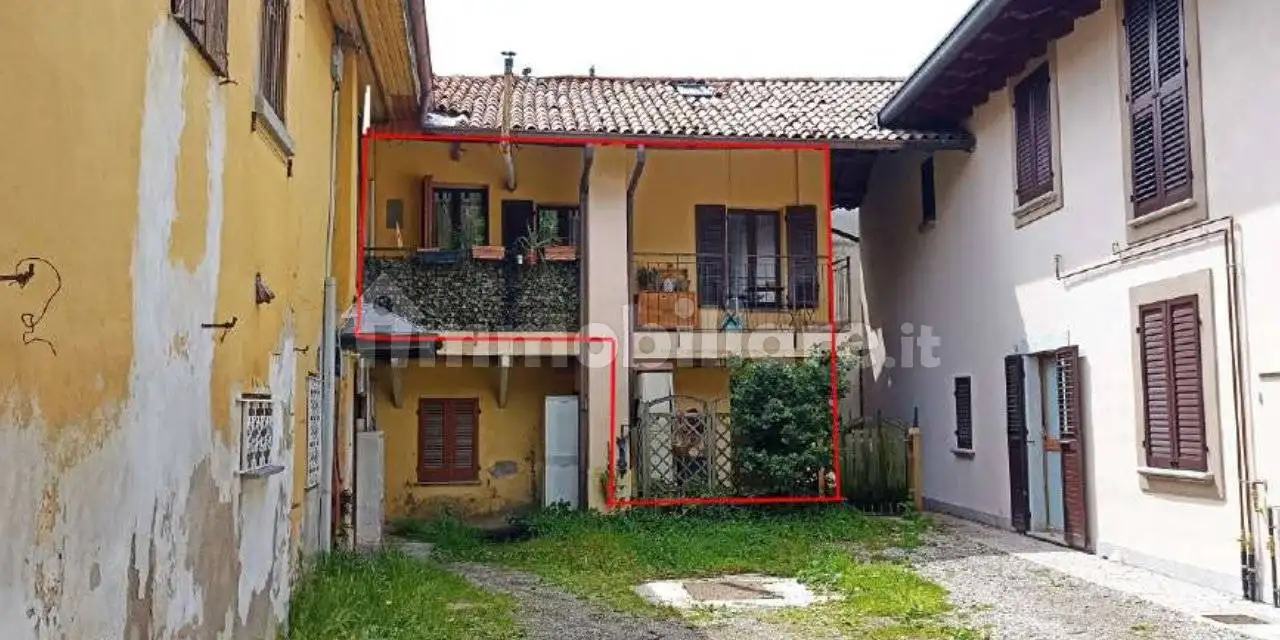 Appartamento in asta a Besana in Brianza