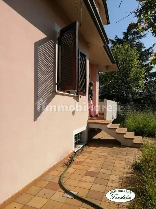 Villetta a schiera in vendita a Fosdinovo