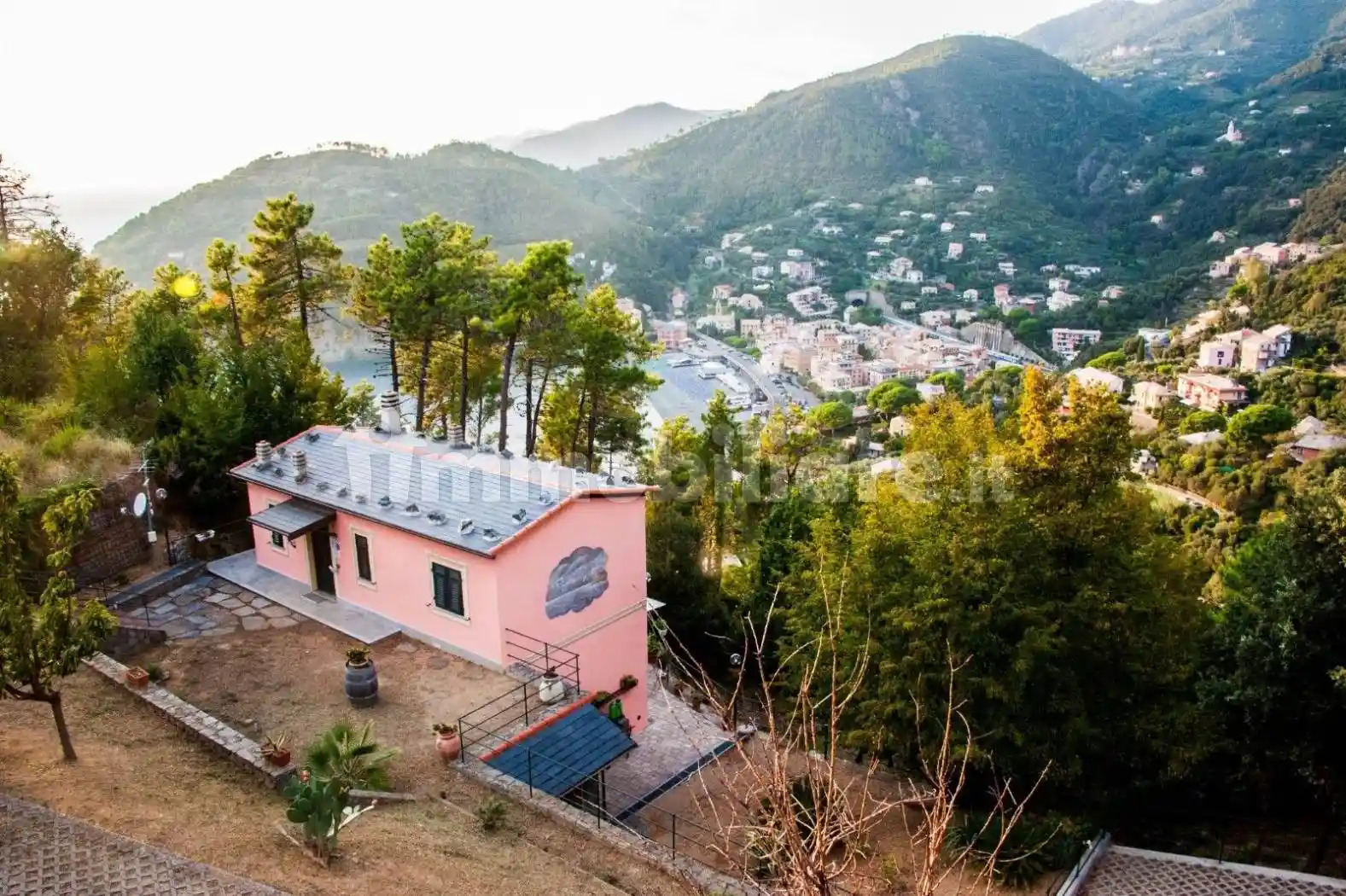 Villa unifamiliare via Ammiraglio Serra 82, Centro, Bonassola - foto 2