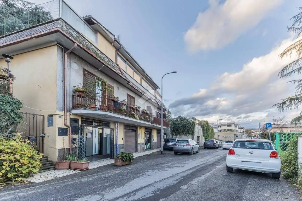 Appartamento in vendita a Sutri