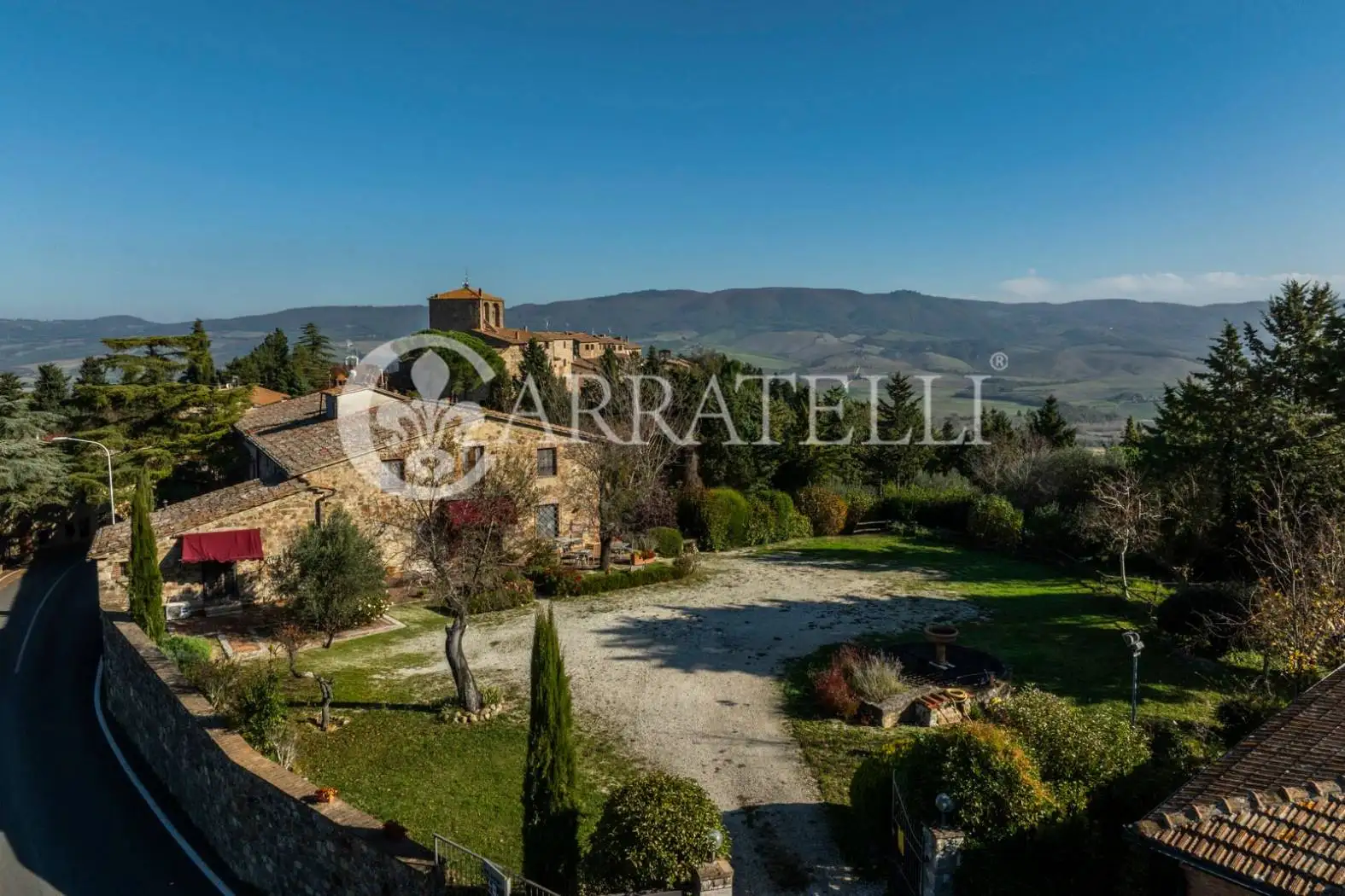 Rustico - Casale in vendita a Radicofani