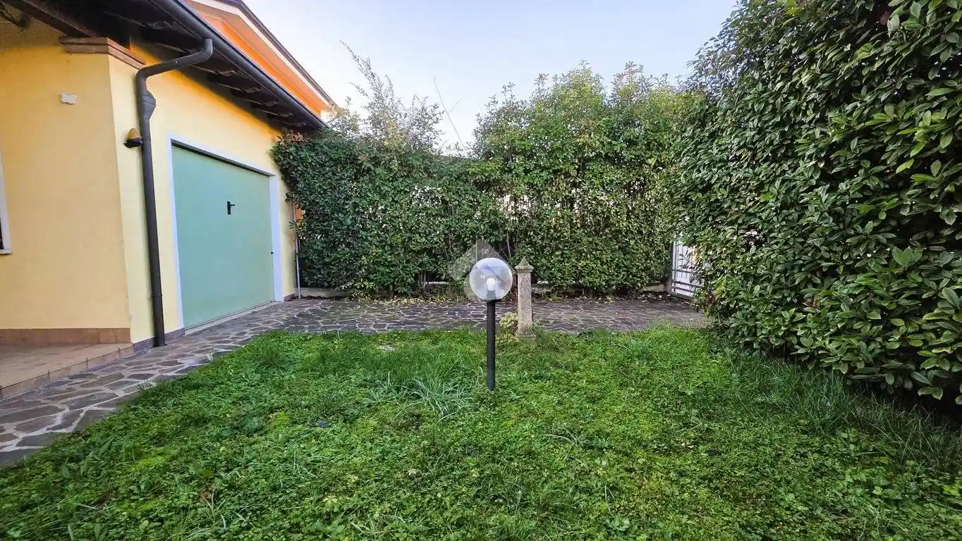 Villa bifamiliare via cisa 95, Cerese, Borgo Virgilio - foto 4