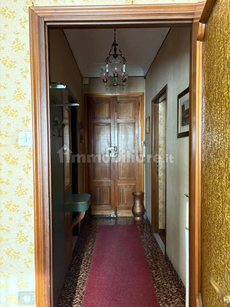 Quadrilocale piazza Giovanni Giolitti 2, Centro, Caraglio - foto 2