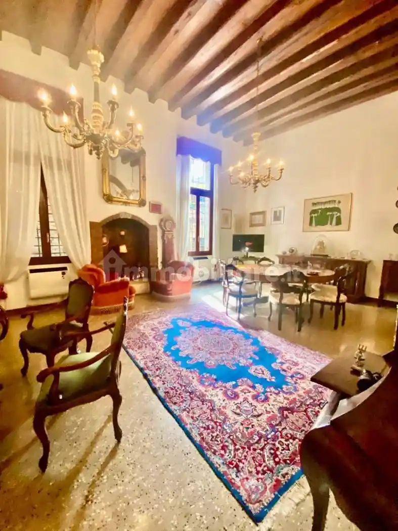 Appartamento Rio Tera' dei Nomboli, San Polo, Venezia - foto 2