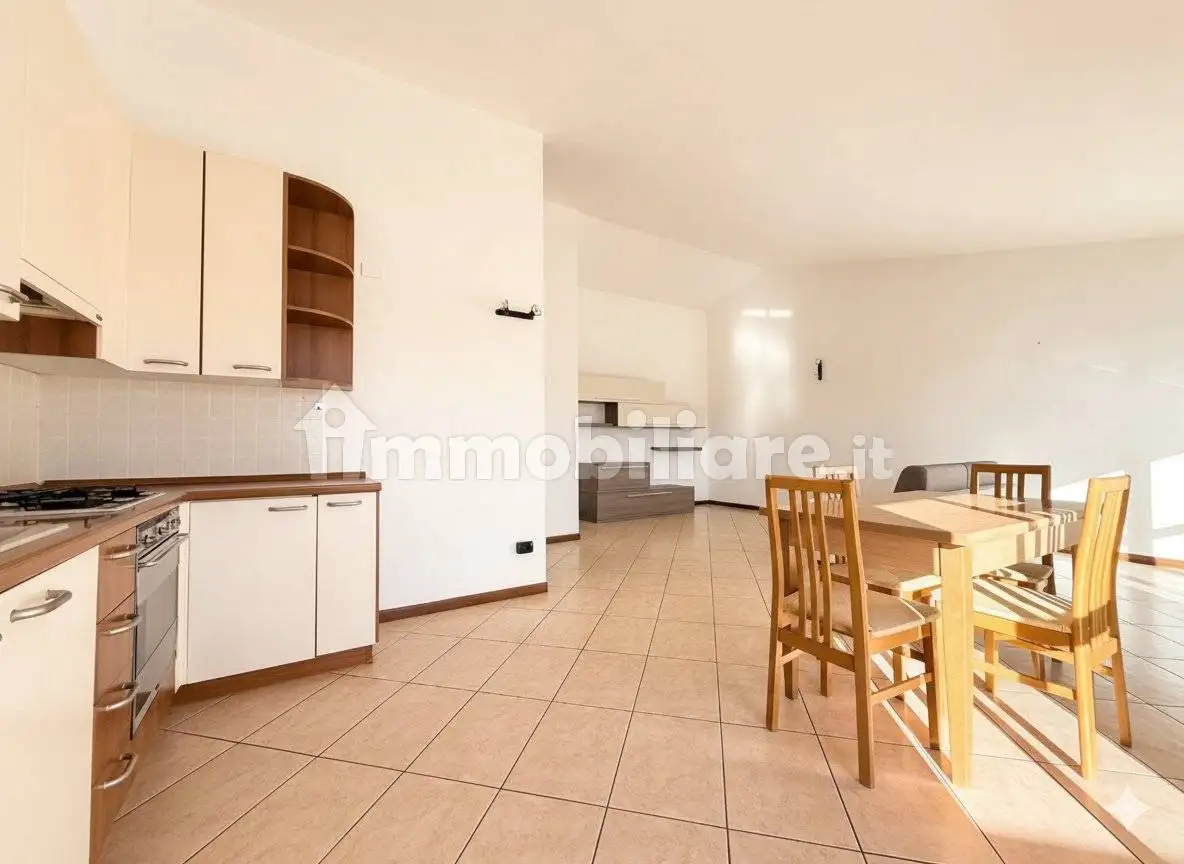 Appartamento in vendita a Stezzano