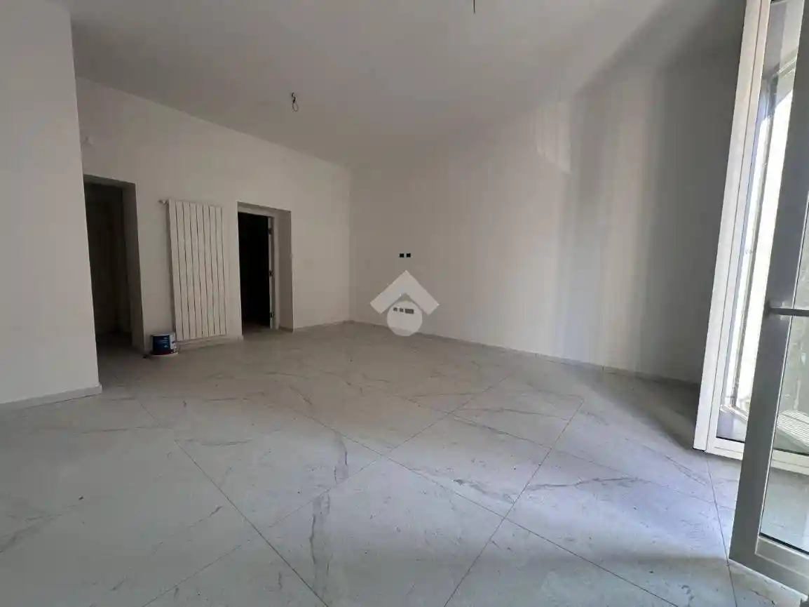 Trilocale via SS. Giovanni e Paolo 32, San Carlo All'Arena, Napoli - foto 4