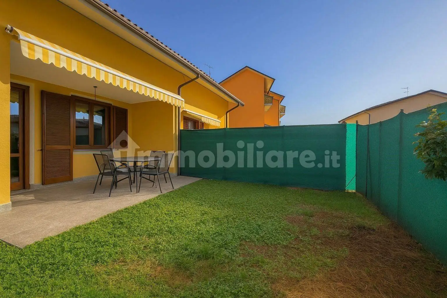 Villa bifamiliare, ottimo stato, 131 m², Centro, Arona - foto 2
