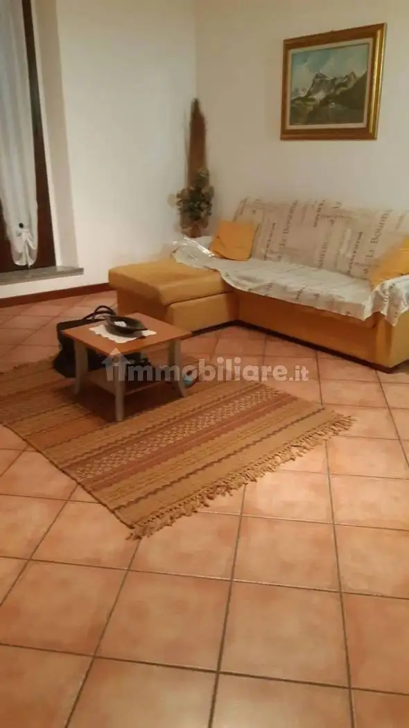 Appartamento in affitto a Lomello