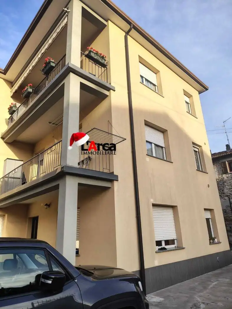 Appartamento in vendita a Pradalunga