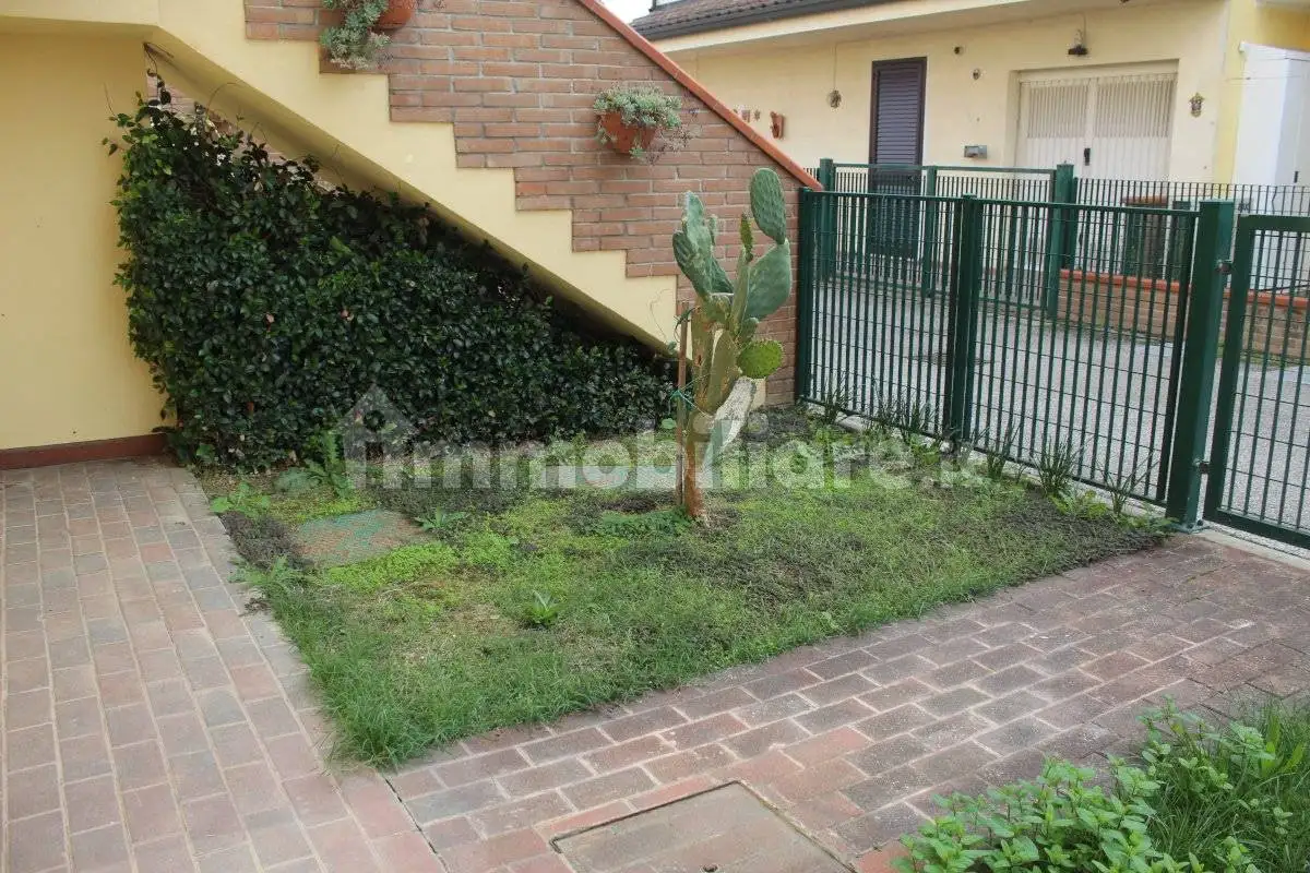 Bilocale buono stato, piano terra, Centro, Canaro - foto 2