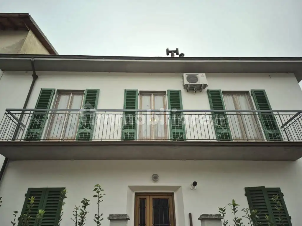 Appartamento in vendita a Pelago