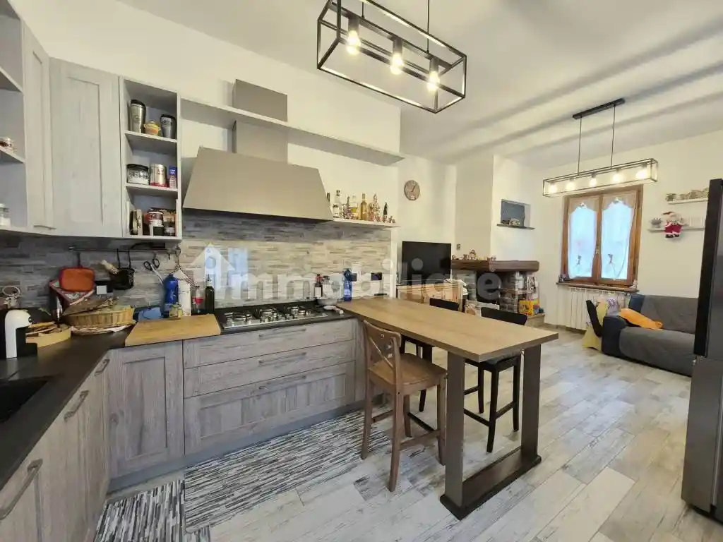 Appartamento via costituzione 1, San Francesco, Pelago - foto 3