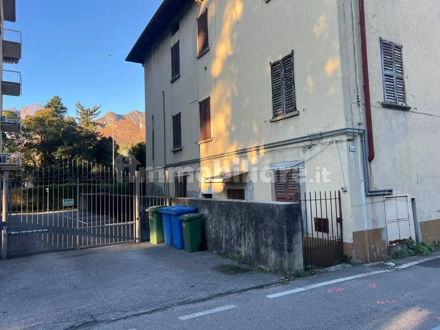 Terratetto unifamiliare 263 m², da ristrutturare, Maggianico - Bione, Lecco - foto 2