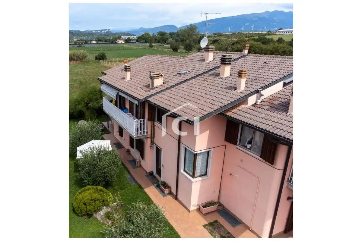 Appartamento in vendita a Pescantina