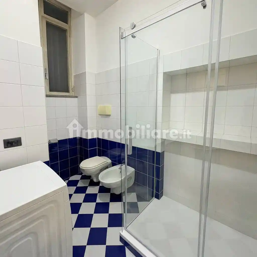 Trilocale via Francesco Sforza 44, Missori, Milano - foto 5