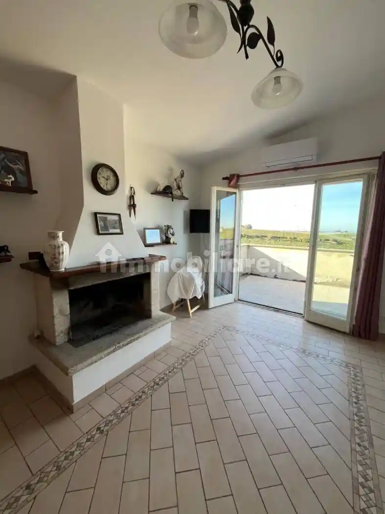 Trilocale via Colli San Paolo 7, Campoleone - Tre Colli, Aprilia - foto 4