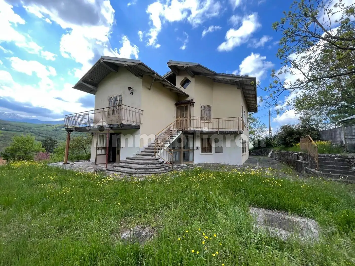 Rustico - Casale in vendita a Lizzano in Belvedere