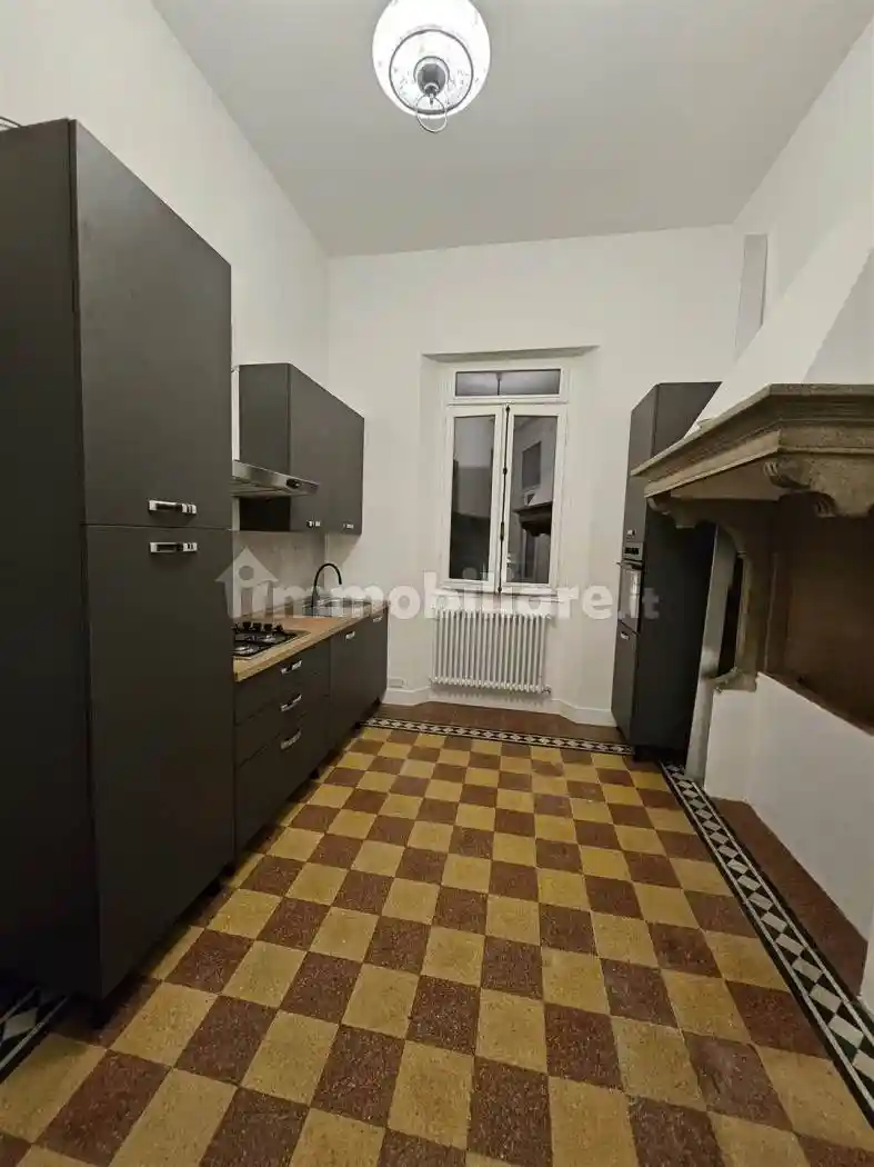 Appartamento ottimo stato, piano rialzato, Prato della Valle - Pontecorvo, Padova - foto 3