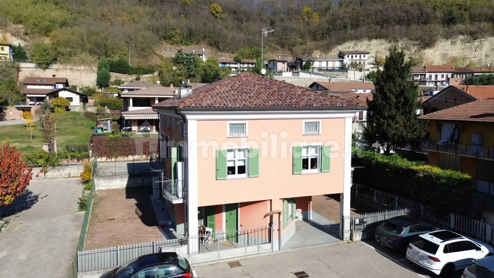 Quadrilocale via Torino 82, Centro, Corneliano d'Alba - foto 4