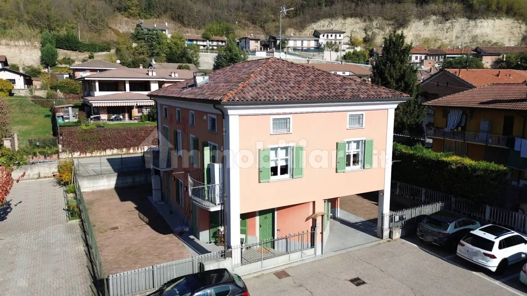 Quadrilocale via Torino 82, Centro, Corneliano d'Alba - foto 5