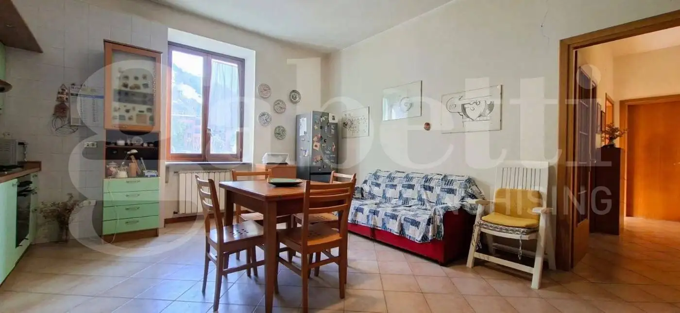 Trilocale via Sottopassaggio Savino Vitagliano, 00, Lungomare, Pozzuoli - foto 2