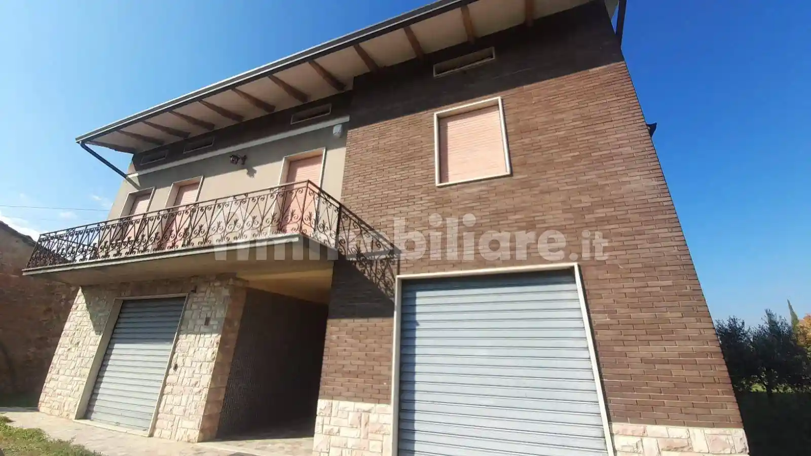 Villa in vendita a Deruta