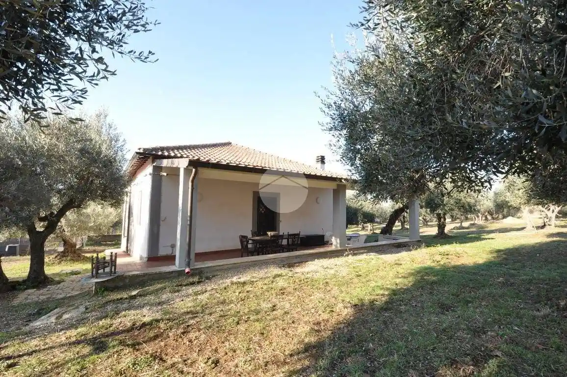 Villa unifamiliare vicolo di colle mattia 11, Finocchio, Roma - foto 2