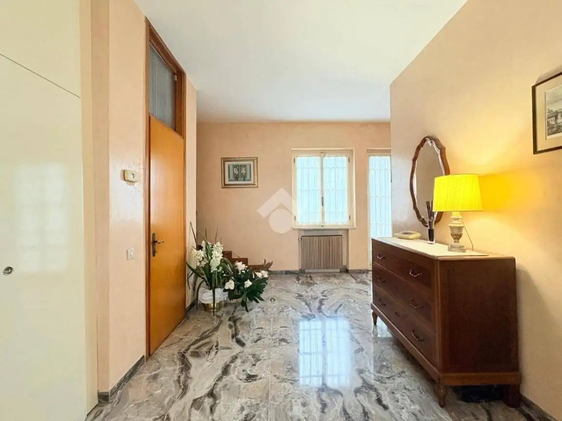 Villa in vendita a Creazzo