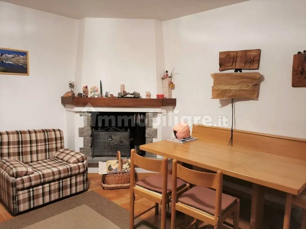 Appartamento in vendita a Chiesa in Valmalenco