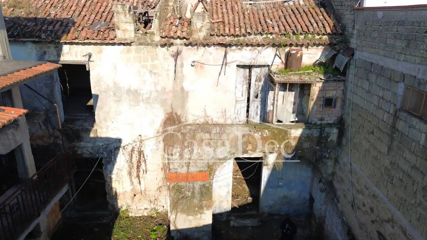 Terratetto plurifamiliare via Agostino Petrillo 125, Casapesenna - foto 4