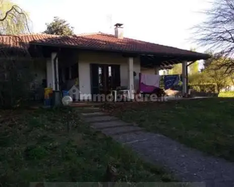 Villa in asta a Seregno