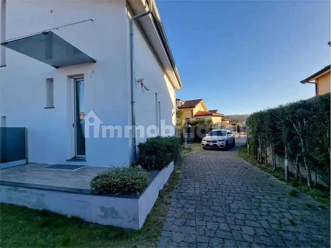 Villa unifamiliare via Fiume Neto, Siano - Cava, Catanzaro - foto 2