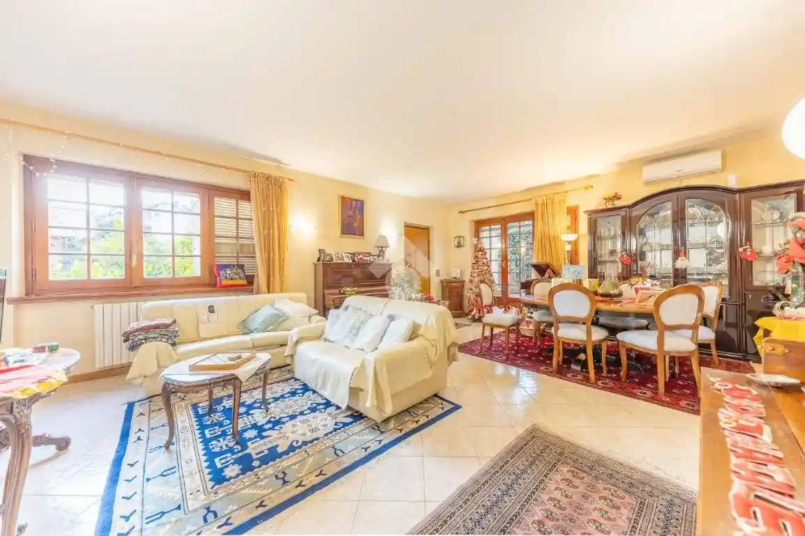 Villa bifamiliare via rocco santoliquido 82, La Giustiniana, Roma - foto 4