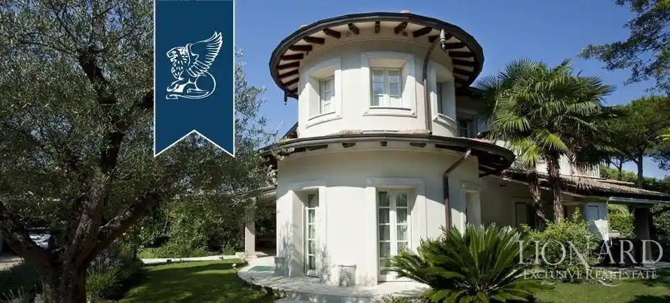 Villa in vendita a Forte dei Marmi