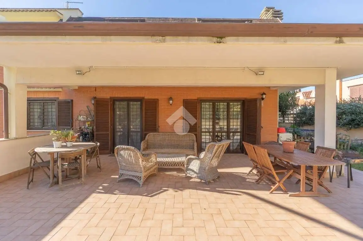 Villa plurifamiliare via Quinto Labieno Partico 3, Centro, Ariccia - foto 5