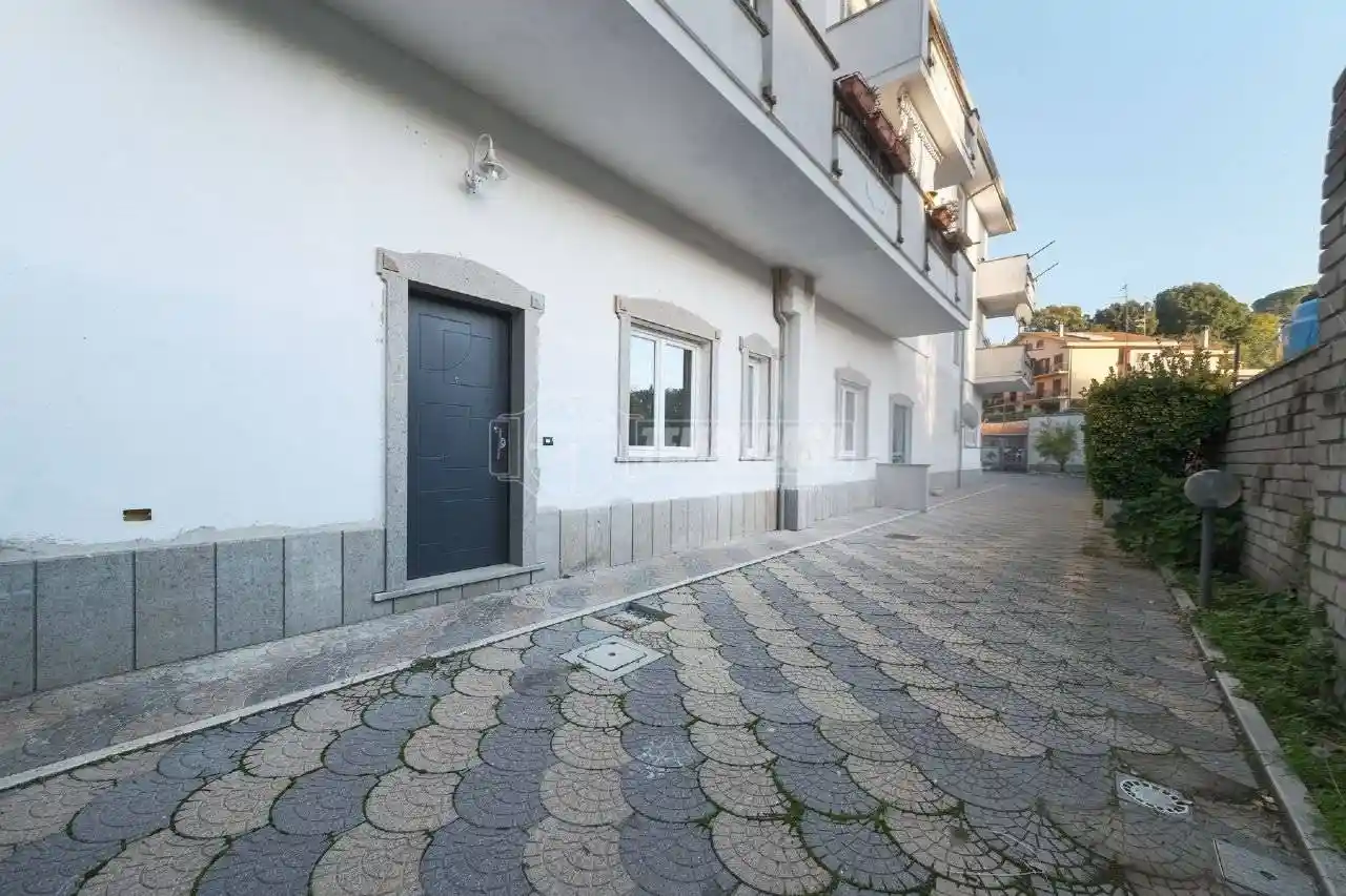 Appartamento in vendita a Campagnano di Roma