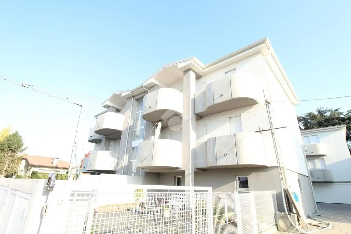 Quadrilocale via Marco Polo 2, Santa Maria, Camisano Vicentino - foto 2