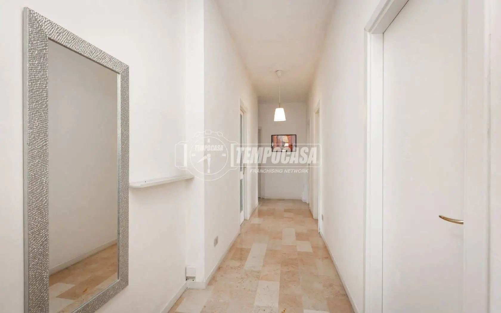 Quadrilocale via Vittorio Emanuele II, Centro Storico, Chieri - foto 2