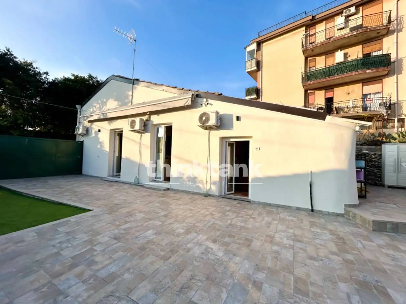 Villa in vendita a Gravina di Catania