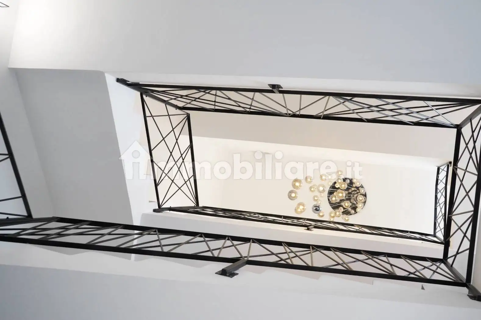 Trilocale via Copertino 17/C, Copertino - foto 3