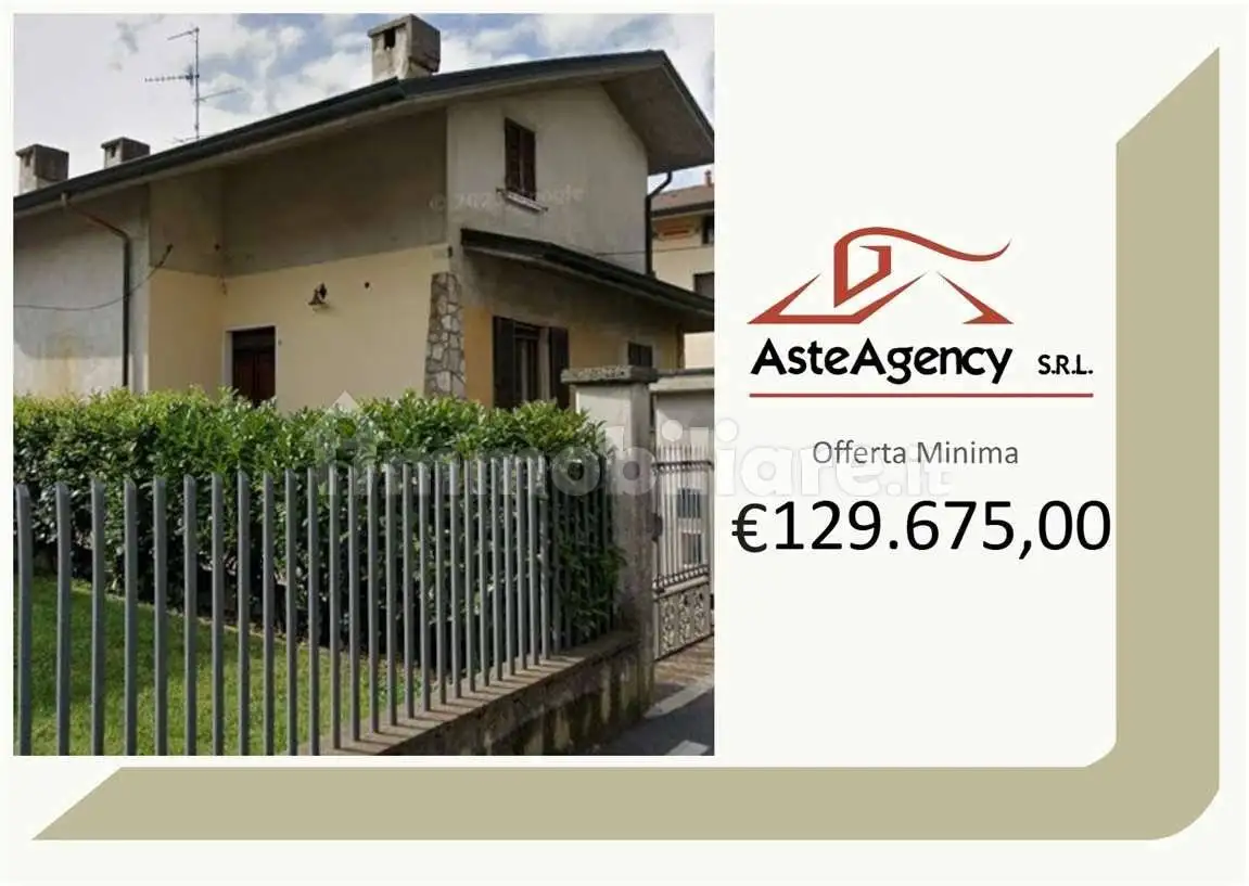 Villa in asta a Concesio