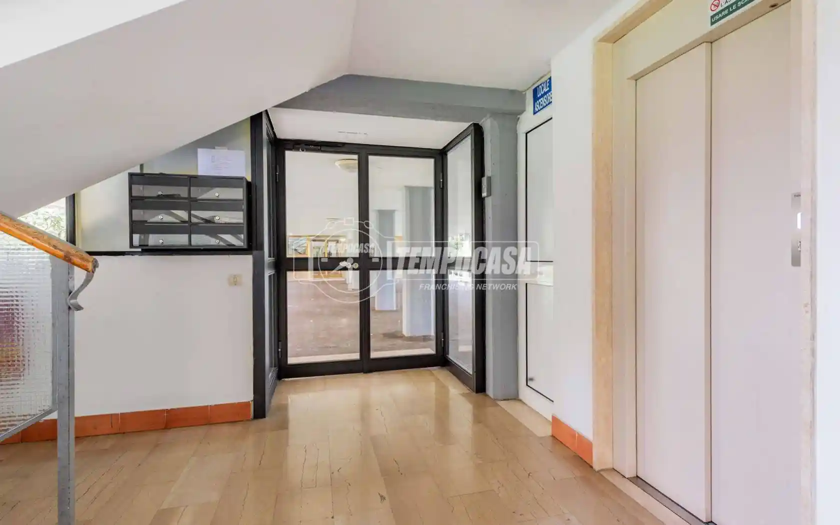 Quadrilocale via Roberto Lordi 34, Torrino, Roma - foto 2