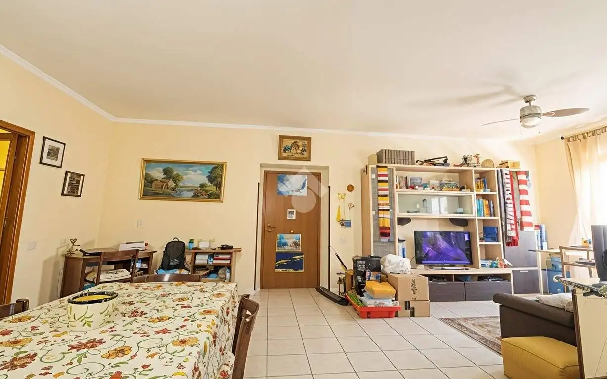 Appartamento in vendita a Stimigliano