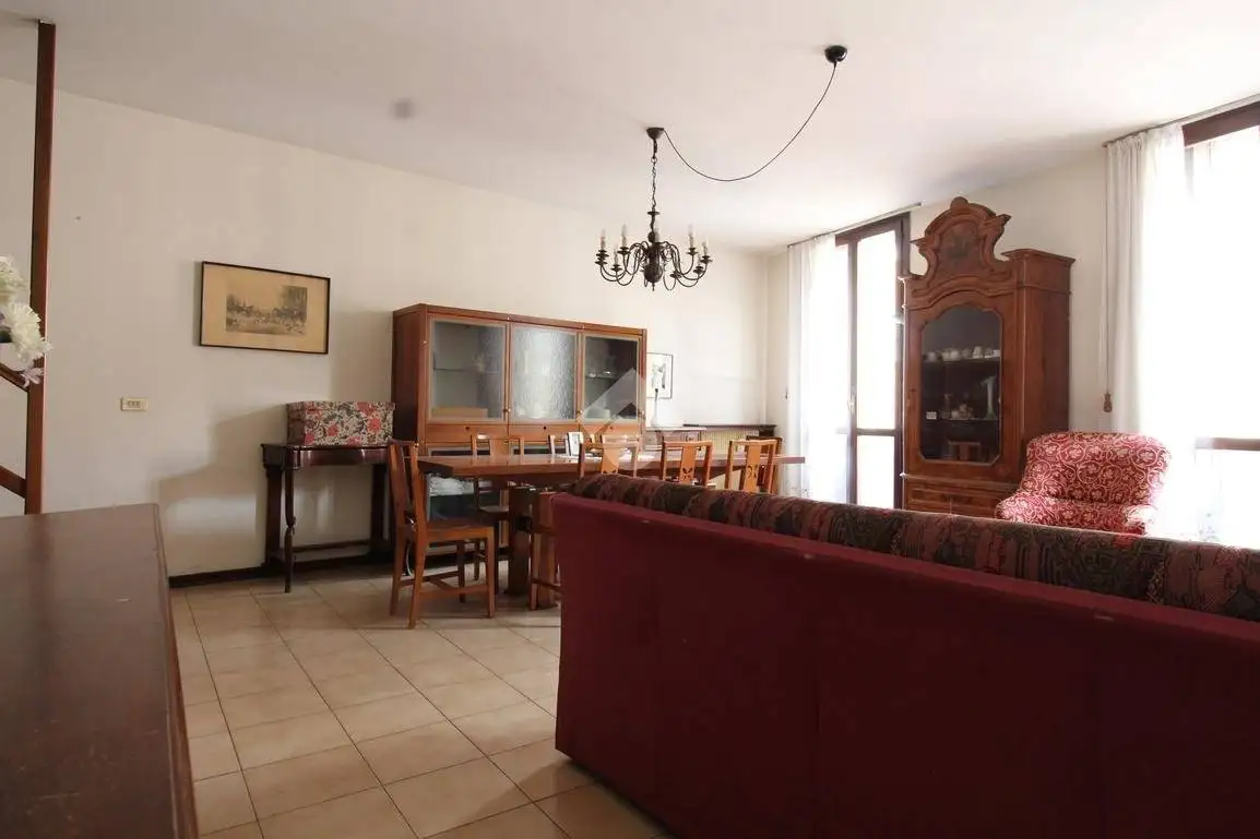 Quadrilocale corso Giacomo Matteotti 109, Centro, Arzignano - foto 2