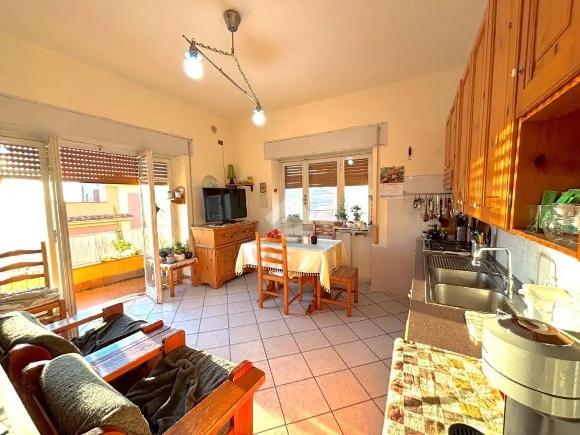 Quadrilocale via XXV Aprile 4, Centro Storico, Genzano di Roma - foto 5