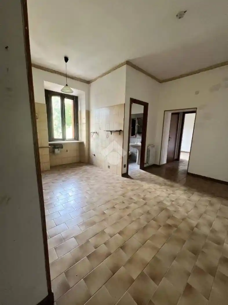Trilocale via casimiro marcantoni 4, Centro, Civita Castellana - foto 5