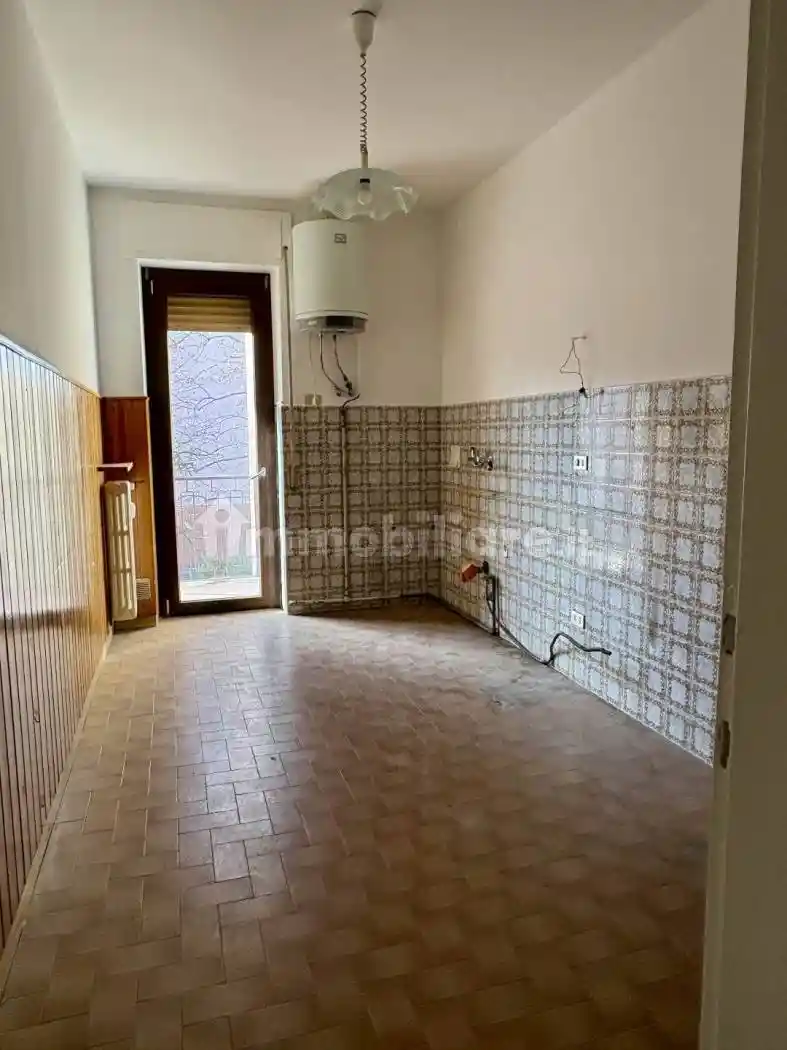 Trilocale via Antonio Vivaldi 6, Masnago, Varese - foto 5