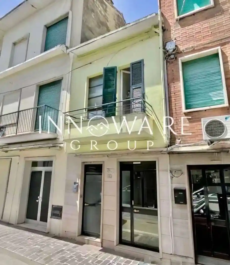 Palazzo - Stabile in vendita a Porto Sant'Elpidio