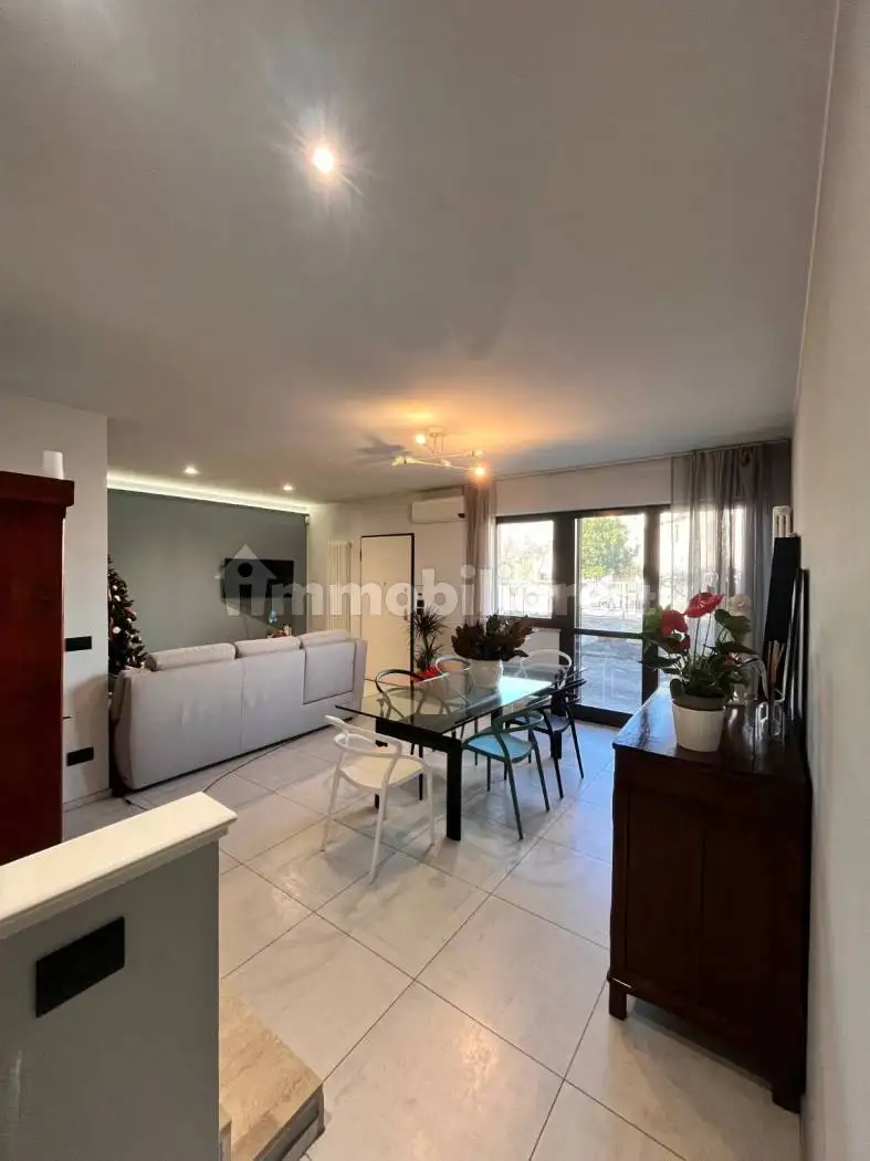 Villa a schiera 5 locali, ottimo stato, Centro, Acquanegra sul Chiese - foto 2