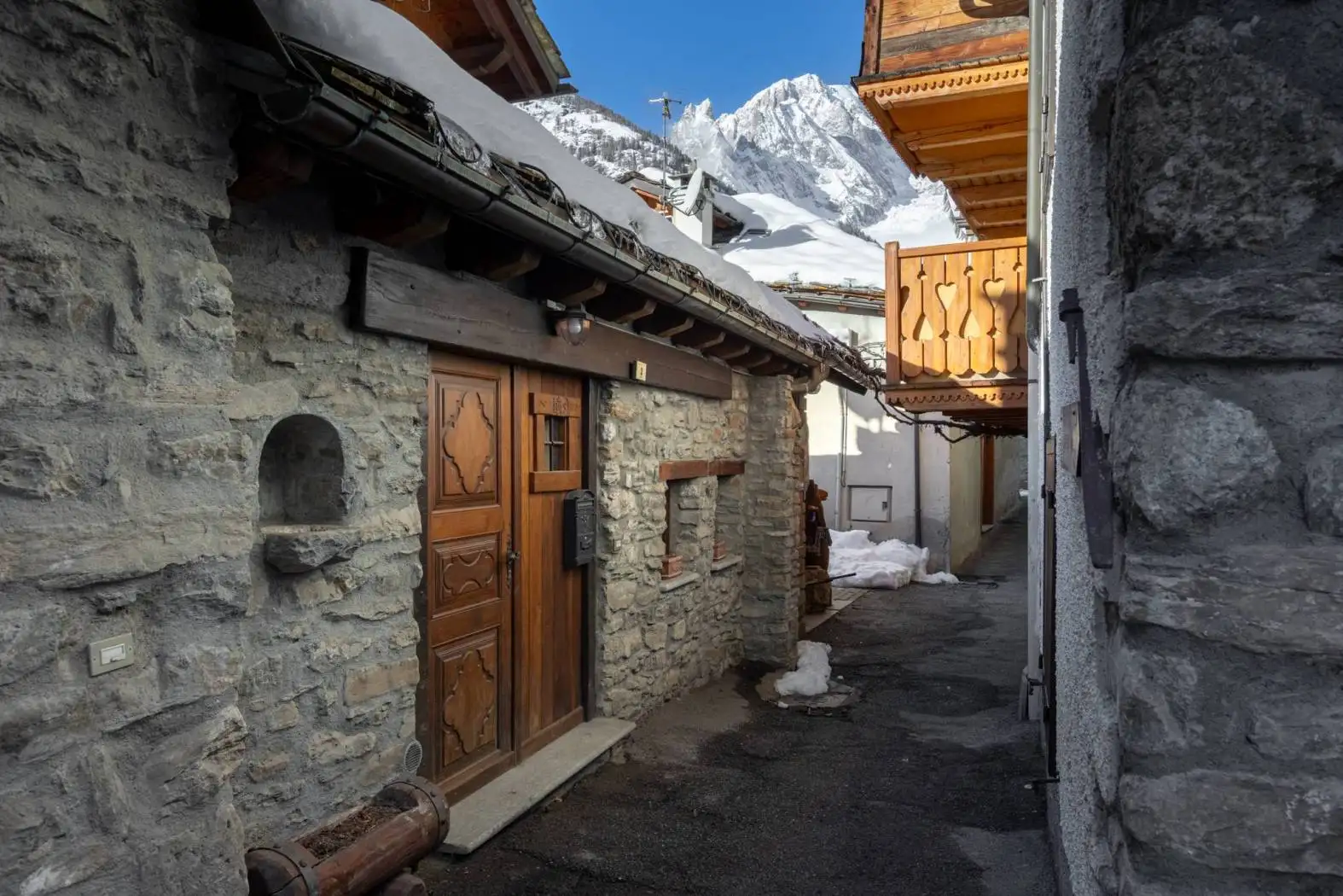 Appartamento in vendita a Courmayeur